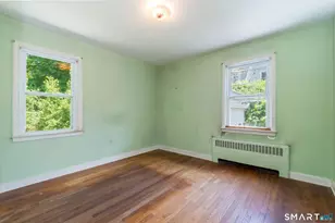 92 Evelyn St, Trumbull, CT 06611 - Photo 11
