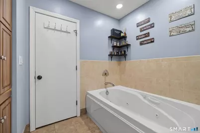 12 Church Street, East Haven, CT 06512 - Photo 15