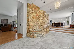 10 Morning Glory Dr, Easton, CT 06612 - Photo 3