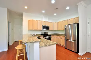 1 King Philip Dr, West Hartford, CT 06117 - Photo 13