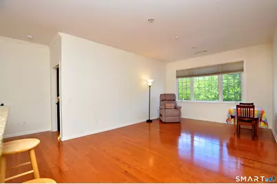 1 King Philip Drive #218, West Hartford, CT 06117 - Photo 17