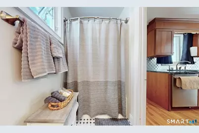90 Ocean Avenue, West Haven, CT 06516 - Photo 13