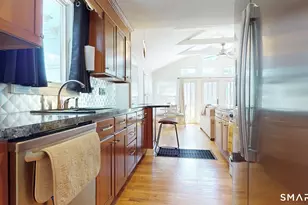 90 Ocean Ave, West Haven, CT 06516 - Photo 9
