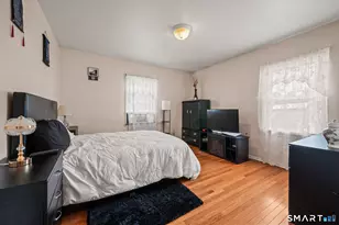 85 Dwight St, Ansonia, CT 06401 - Photo 15