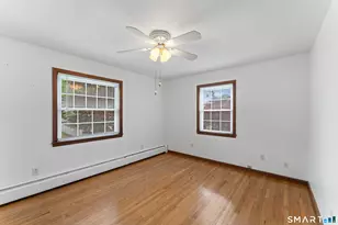 8 James St, Windsor Locks, CT 06096 - Photo 31