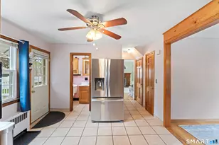 8 James St, Windsor Locks, CT 06096 - Photo 13