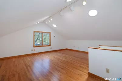 9 Howd Avenue, Branford, CT 06405 - Photo 21