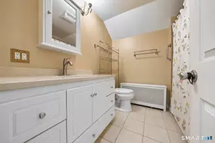 79 Fairfield Pl, Fairfield, CT 06824 - Photo 17