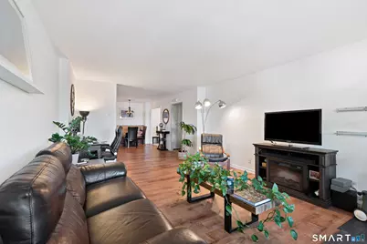 30 Glenbrook Road #2E, Stamford, CT 06902 - Photo 3
