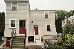 318 Grovers Ave, Bridgeport, CT 06605 - Photo 11