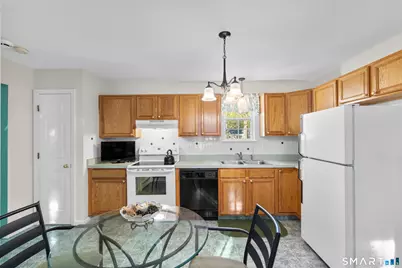 71 Northview Drive, Manchester, CT 06040 - Photo 9