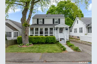 29 Magnolia Avenue, Norwalk, CT 06850 - Photo 1