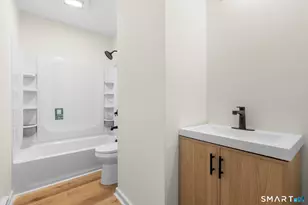 704 Maple St, Bridgeport, CT 06608 - Photo 11