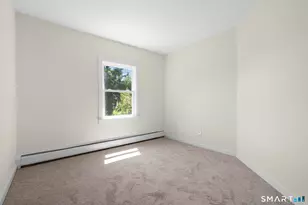 704 Maple St, Bridgeport, CT 06608 - Photo 15