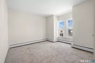 704 Maple St, Bridgeport, CT 06608 - Photo 9