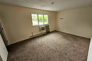 20 Thompson Rd, Manchester, CT 06040 - Photo 9