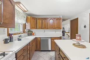217 Westford Hill Rd, Ashford, CT 06278 - Photo 15