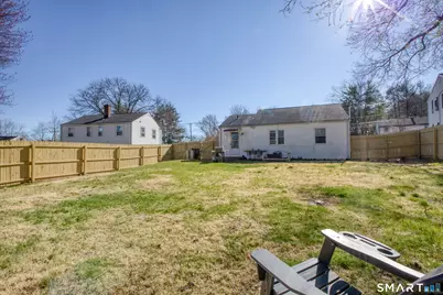 124 Mayflower Street, West Hartford, CT 06110 - Photo 23