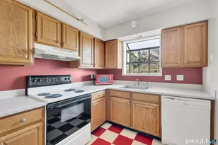 80 Front St, New Haven, CT 06513 - Photo 23