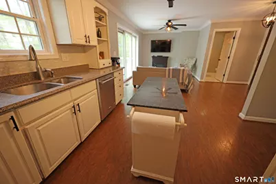27 Chiou Drive, Griswold, CT 06351 - Photo 7