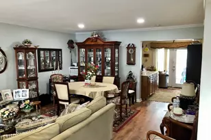 30 Yarrington Ct, Bridgeport, CT 06607 - Photo 3