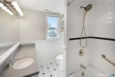12 Center Street, Stamford, CT 06906 - Photo 11