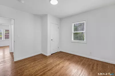 120 Hull Street, Ansonia, CT 06401 - Photo 17