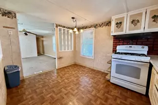 9 N Rd, East Windsor, CT 06088 - Photo 11