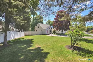 21 Kensington St, Manchester, CT 06040 - Photo 3