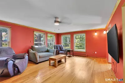 21 Kensington Street, Manchester, CT 06040 - Photo 9