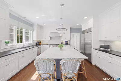 110 Smith Street, Fairfield, CT 06824 - Photo 5