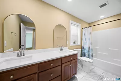 15 Third Street, Windsor Locks, CT 06096 - Photo 17