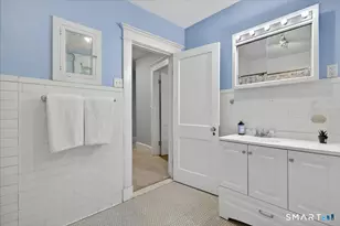 54 Thornton St, Hamden, CT 06517 - Photo 21