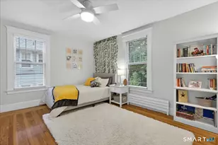 54 Thornton St, Hamden, CT 06517 - Photo 15