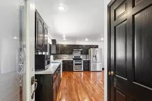 132 Hickory Ln, Bethlehem, CT 06751 - Photo 9