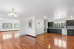132 Hickory Ln, Bethlehem, CT 06751 - Photo 5