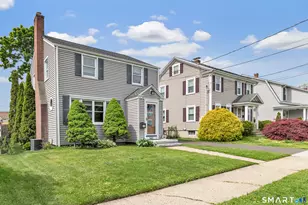 543 Woodstock Ave, Stratford, CT 06614 - Photo 3