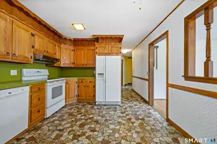 21 Fawn Dr, Cheshire, CT 06410 - Photo 7