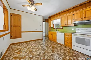 21 Fawn Dr, Cheshire, CT 06410 - Photo 9