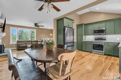 12 Karlak Street, Seymour, CT 06483 - Photo 7