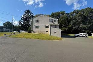 197 Potuccos Ring Rd, Wolcott, CT 06716 - Photo 17