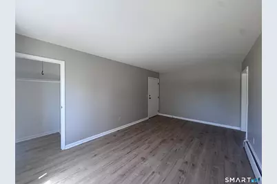 197 Potuccos Ring Road #Apt 4, Wolcott, CT 06716 - Photo 9