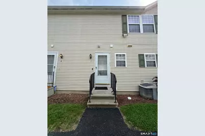 136 West Cedar Street #7, Norwalk, CT 06854 - Photo 1
