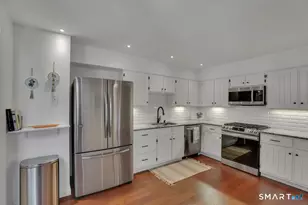 19 Camille Ln, Canton, CT 06019 - Photo 3
