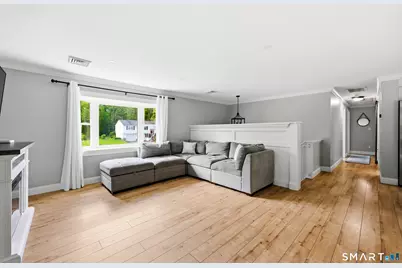 100 Susan Drive, Suffield, CT 06078 - Photo 9