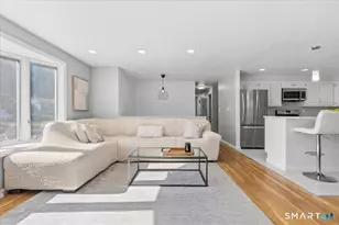 47 London Ln, Stamford, CT 06902 - Photo 3