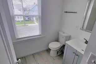 82 Helen St, Hamden, CT 06514 - Photo 17