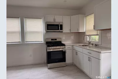 82 Helen Street, Hamden, CT 06514 - Photo 5