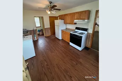 88 Avon Street, Milford, CT 06461 - Photo 3
