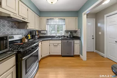 32 Quarry Village Road #32, Cheshire, CT 06410 - Photo 13